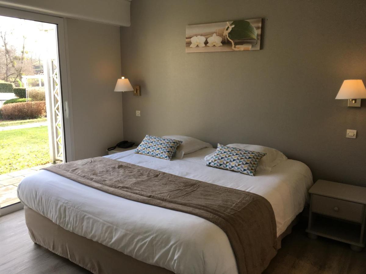 Logis Hotel Val De Vienne Le Vigeant Eksteriør bilde